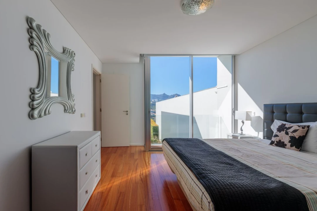 Moradia T4 para Arrendamento em Sintra Foto 22