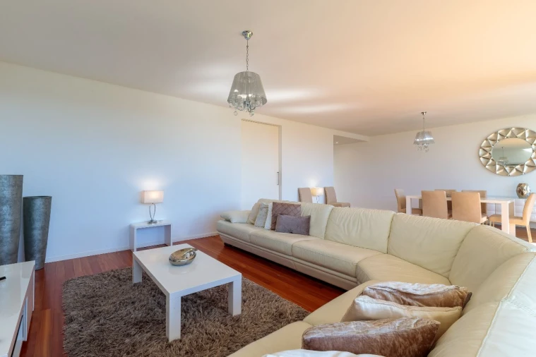 Moradia T4 para Arrendamento em Sintra Foto 30