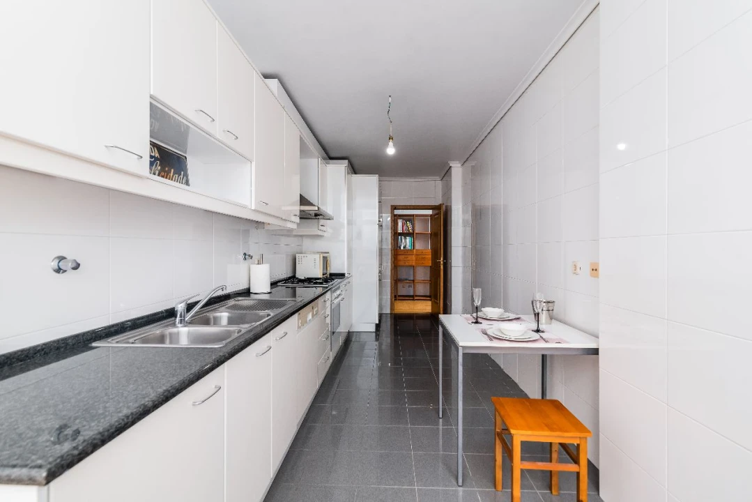 Apartamento T2 para Arrendamento em Cascais Foto 34