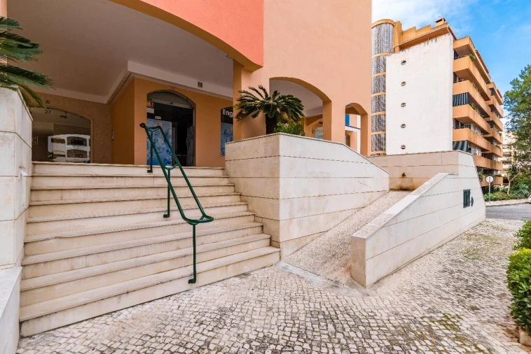 Apartamento T2 para Arrendamento em Cascais Foto 3