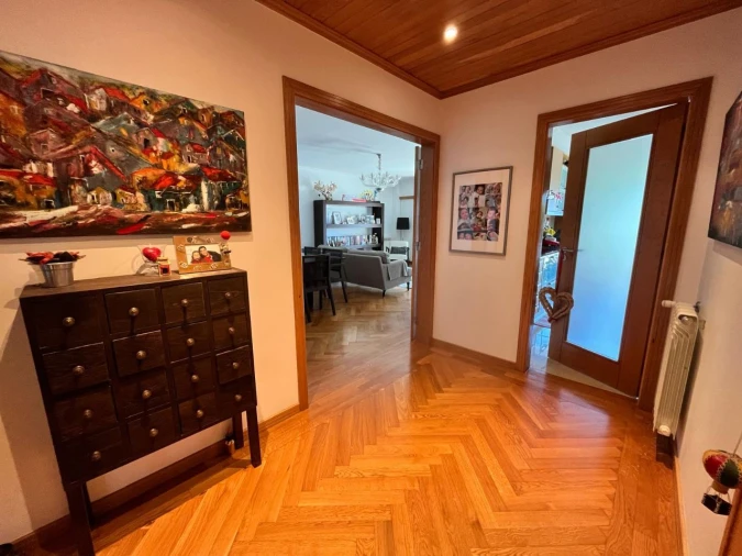 Apartamento T3 para Arrendamento em Carcavelos Foto 3