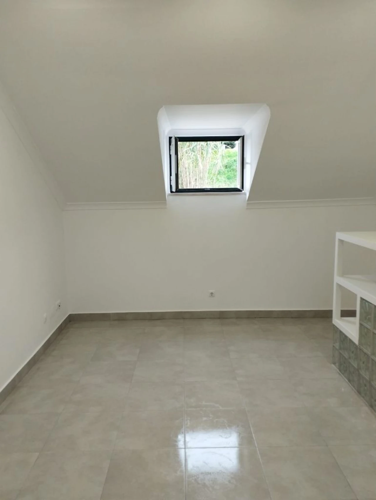 Apartamento T2 para Arrendamento em Lisboa Foto 4
