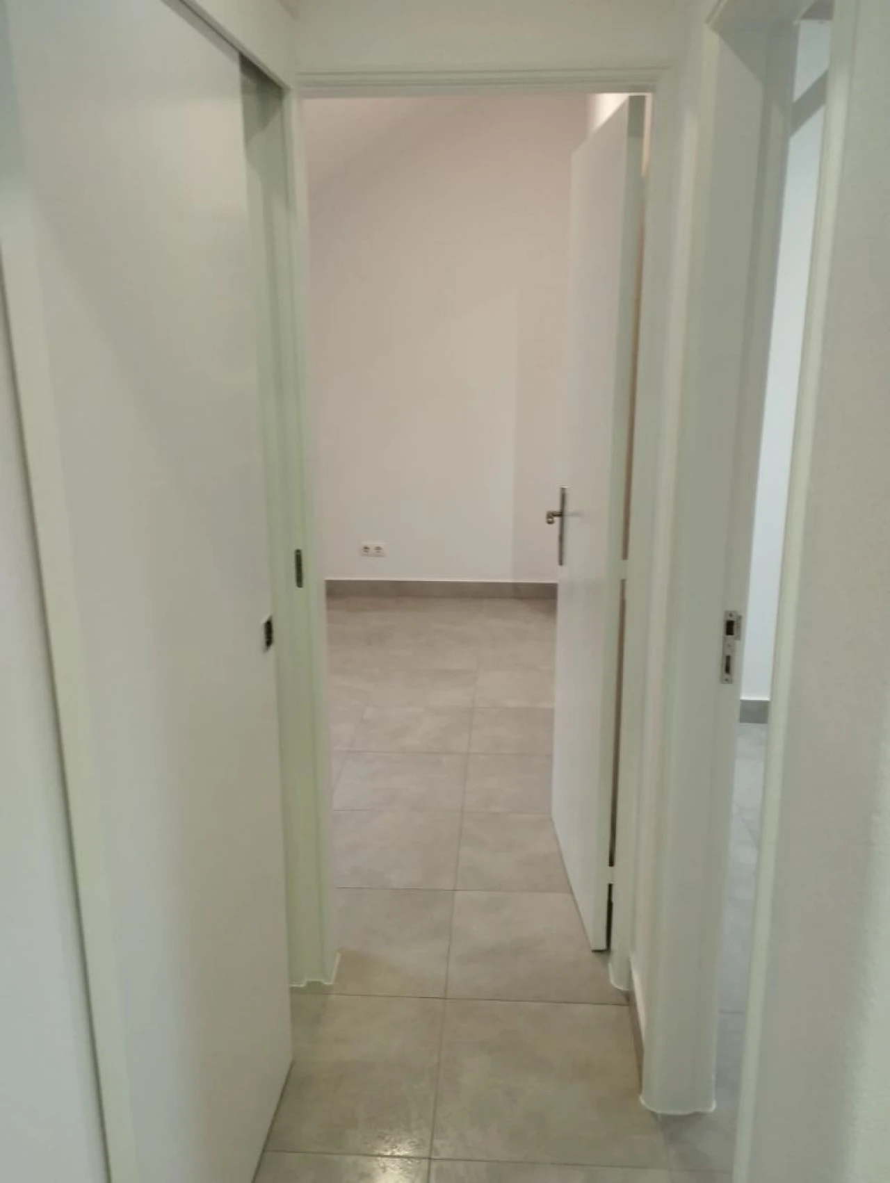 Apartamento T2 para Arrendamento em Lisboa Foto 9