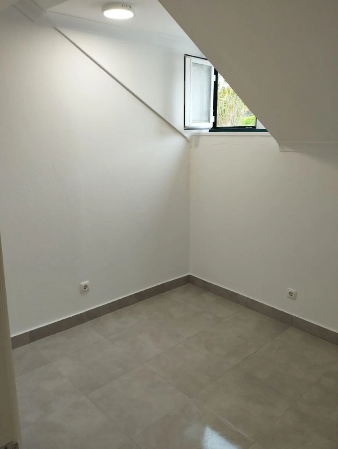 Apartamento T2 para Arrendamento em Lisboa Foto 10