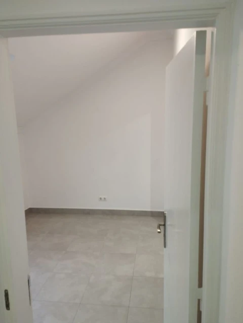 Apartamento T2 para Arrendamento em Lisboa