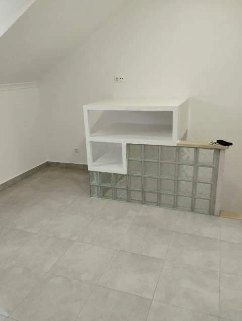 Apartamento T2 para Arrendamento em Lisboa