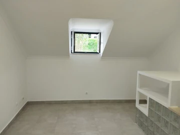 Apartamento T2 para Arrendamento em Lisboa