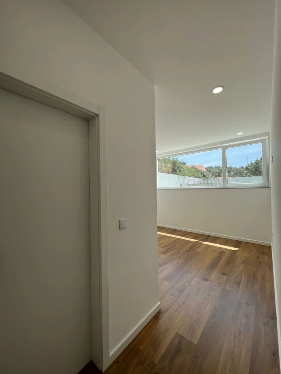Apartamento T3 para Venda em Lamego Foto 7