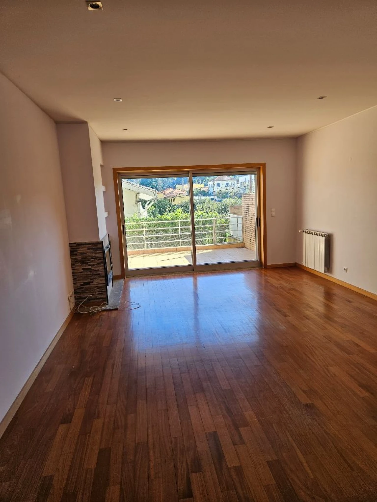 Moradia T4 para Arrendamento em Vila Nova de Gaia Foto 4