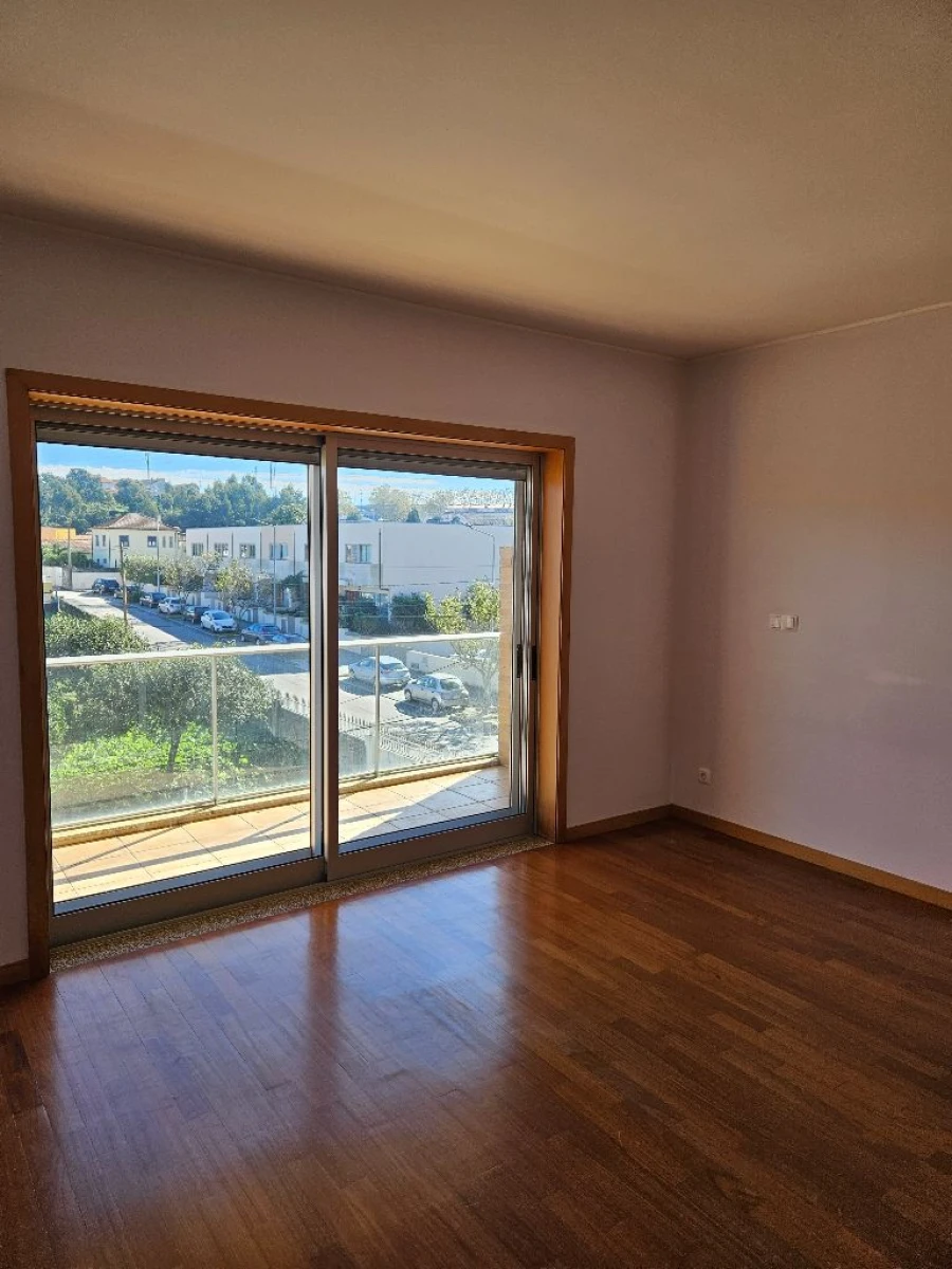 Moradia T4 para Arrendamento em Vila Nova de Gaia Foto 13