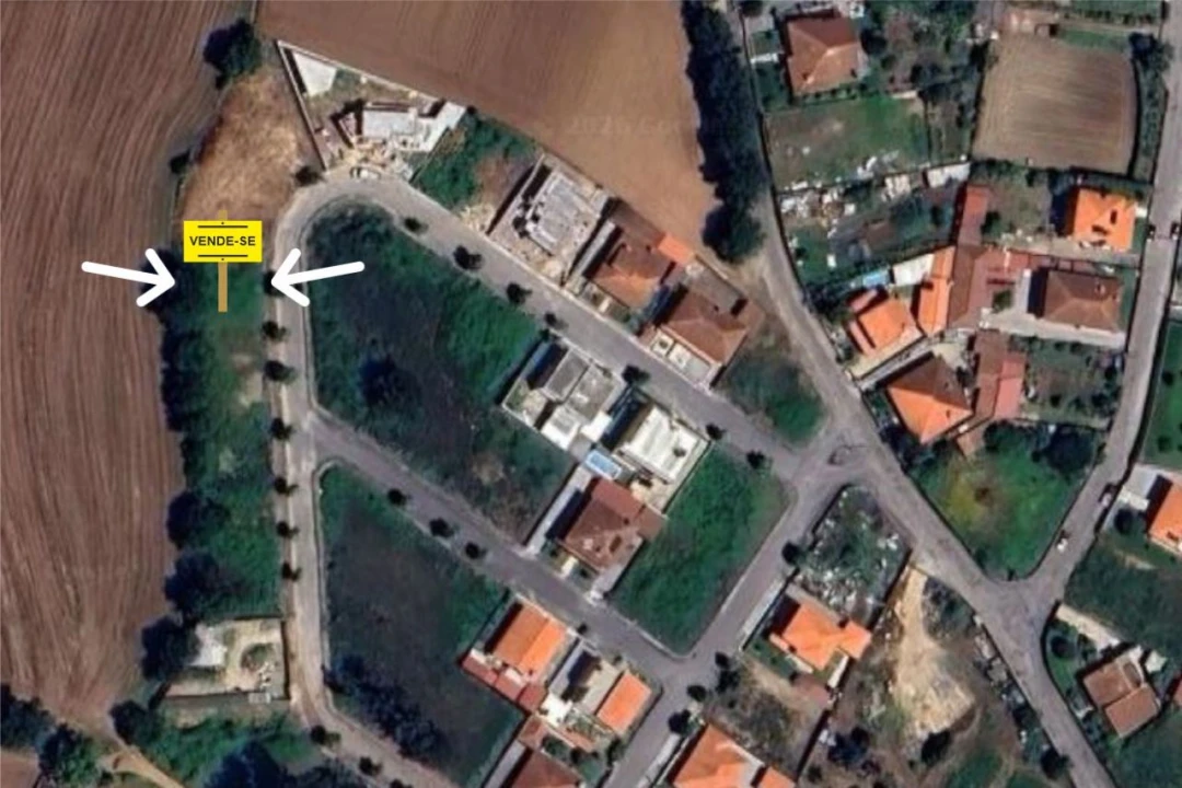 Terreno para Venda em Fradelos Foto 1