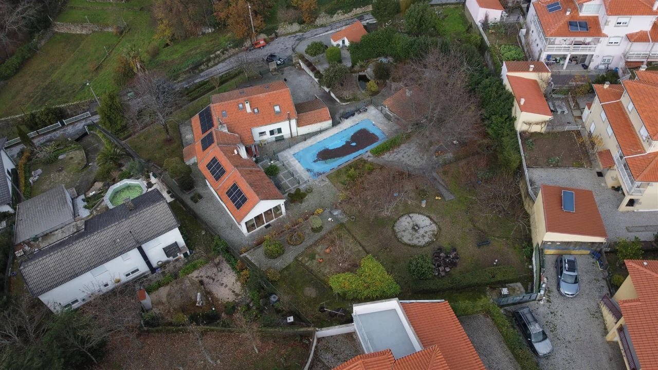 Moradia T6 para Venda em Gouveia Foto 5