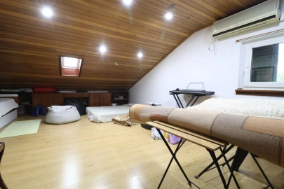 Moradia T6 para Venda em Gouveia