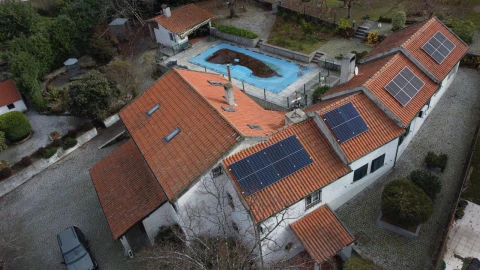 Moradia T6 para Venda em Gouveia