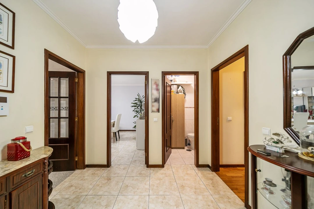 Apartamento T3 para Venda em Vila Nova de Gaia Foto 13