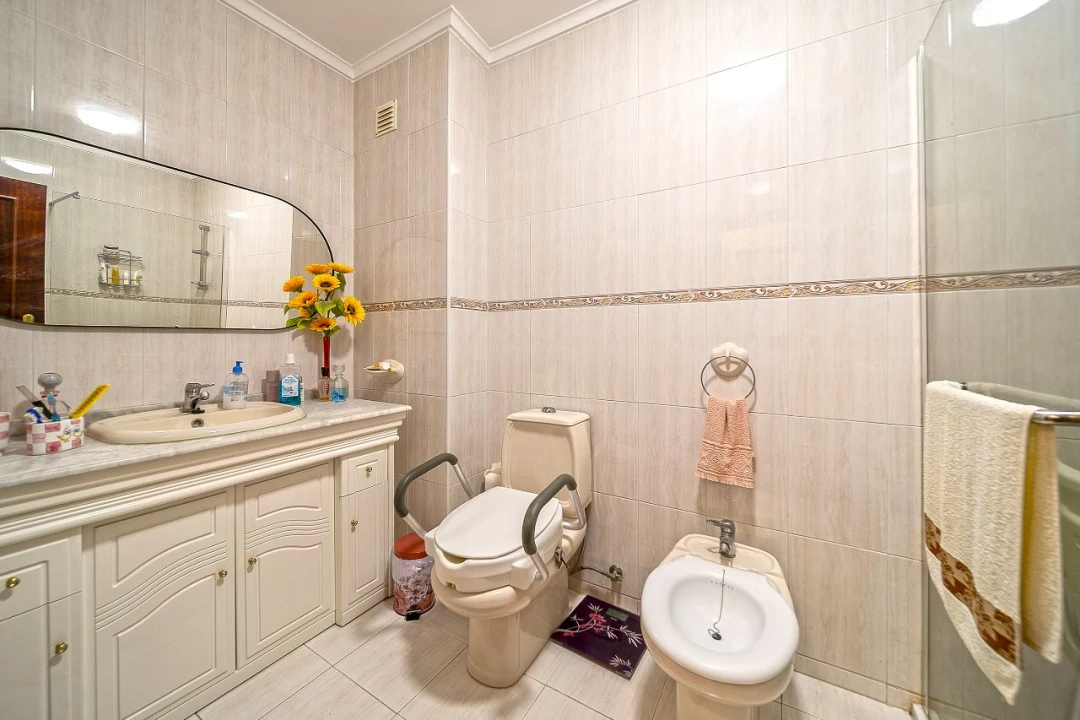 Apartamento T3 para Venda em Vila Nova de Gaia Foto 17