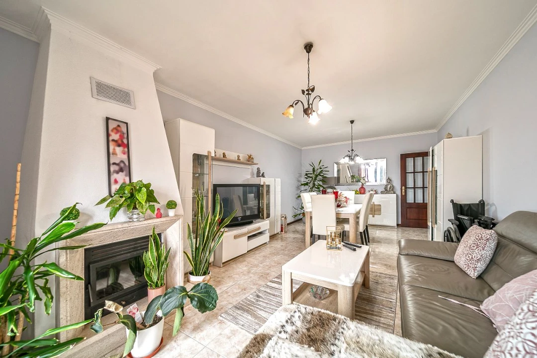 Apartamento T3 para Venda em Vila Nova de Gaia Foto 1