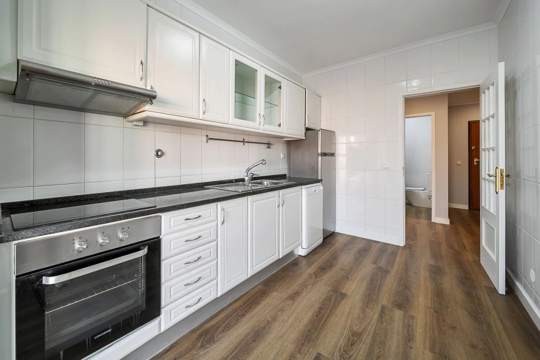 Apartamento T2 para Venda em Vila Nova de Gaia Foto 2