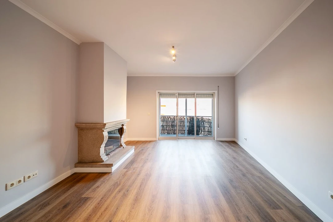 Apartamento T2 para Venda em Vila Nova de Gaia Foto 9