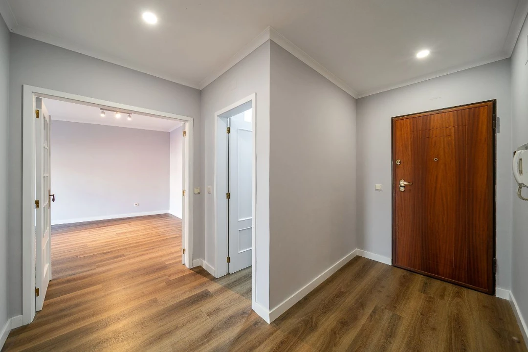 Apartamento T2 para Venda em Vila Nova de Gaia Foto 5