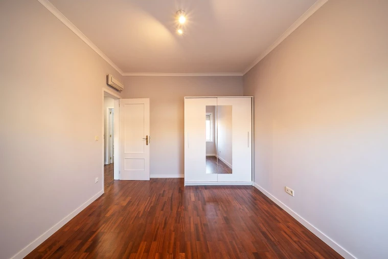 Apartamento T2 para Venda em Vila Nova de Gaia Foto 18