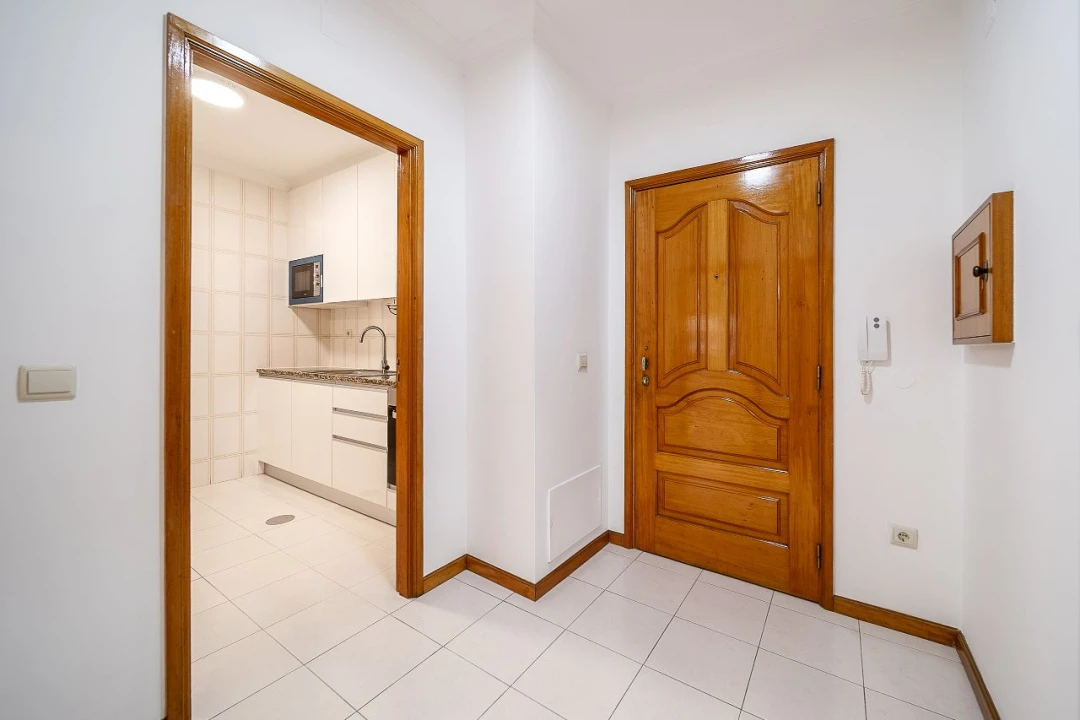 Apartamento T1 para Venda em Vila Nova de Gaia Foto 6