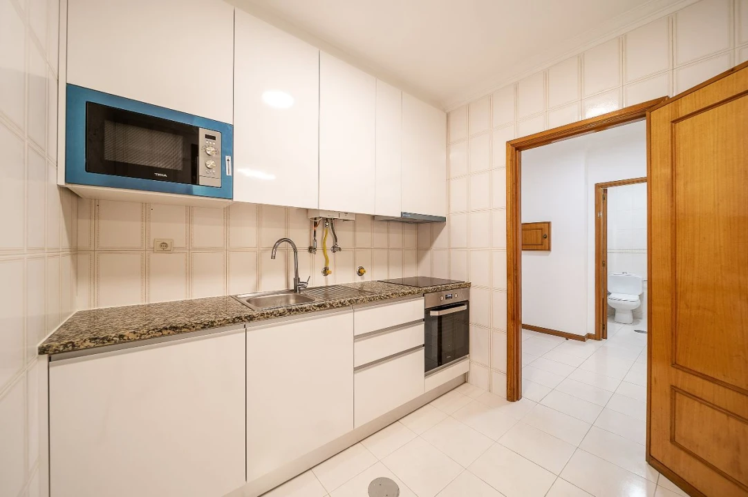 Apartamento T1 para Venda em Vila Nova de Gaia Foto 1