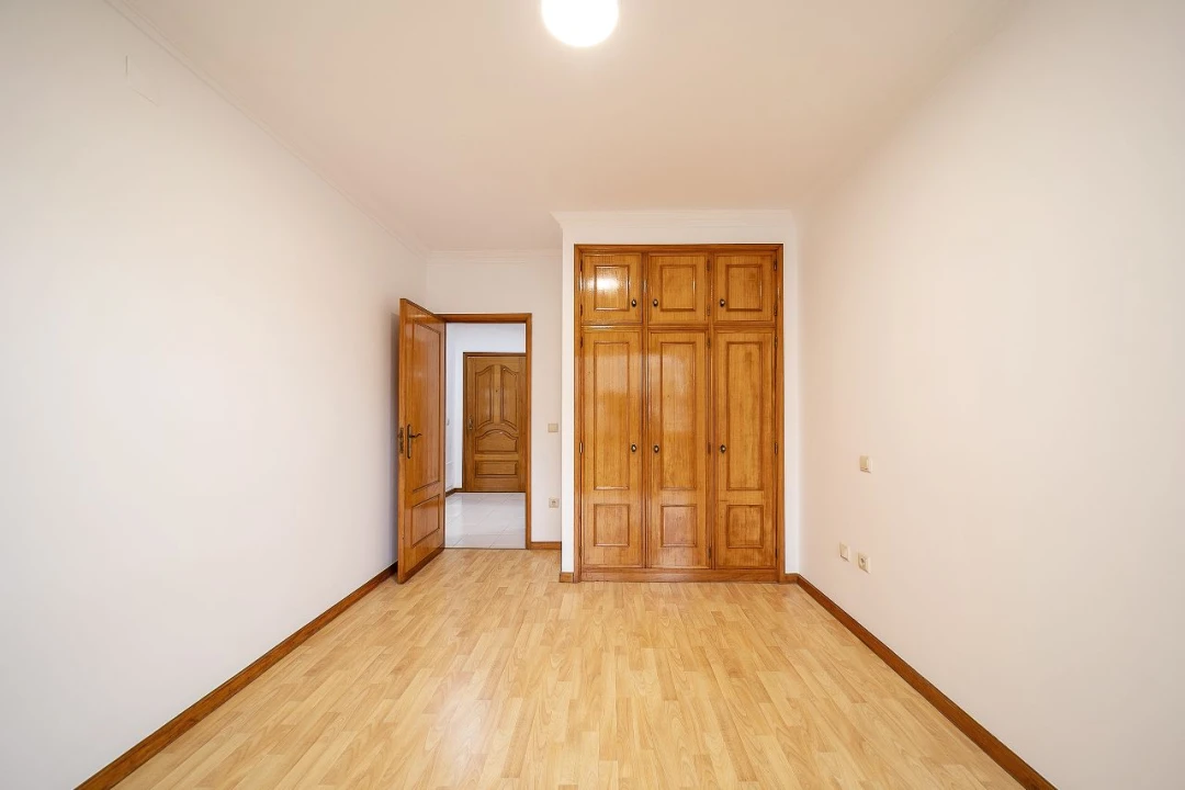 Apartamento T1 para Venda em Vila Nova de Gaia Foto 15