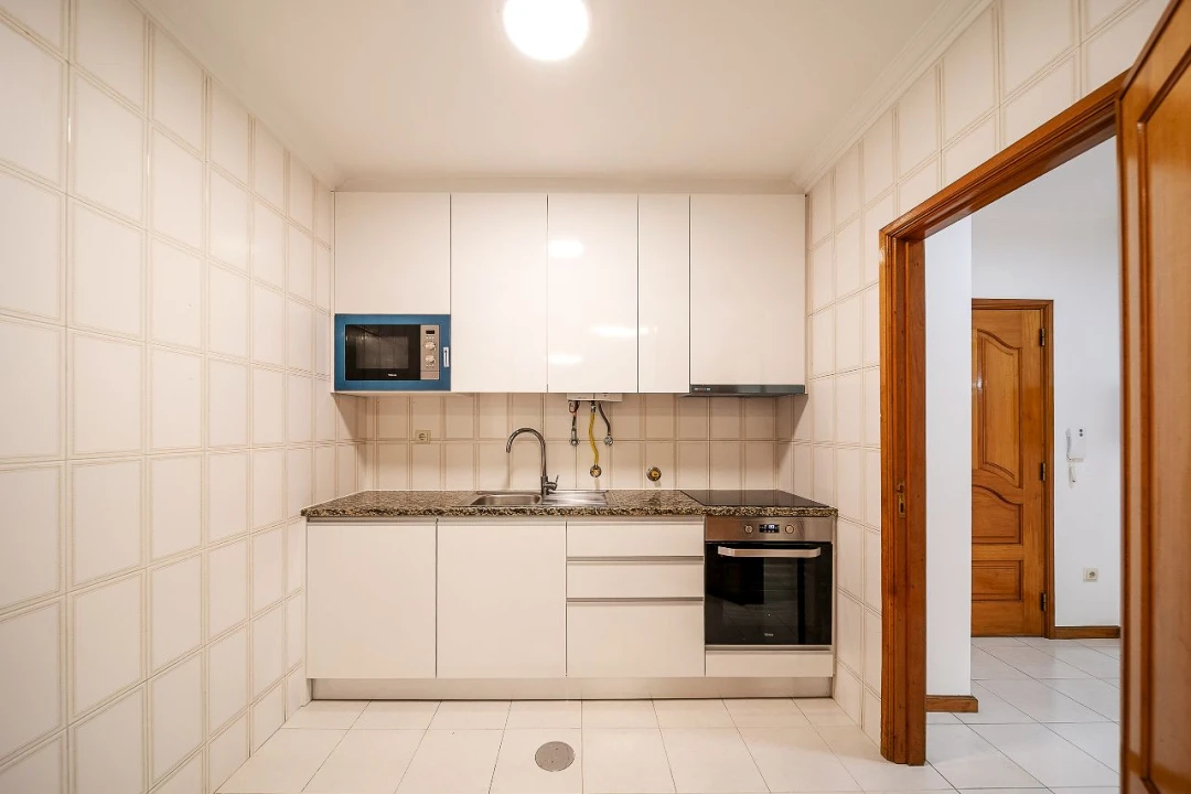 Apartamento T1 para Venda em Vila Nova de Gaia Foto 5