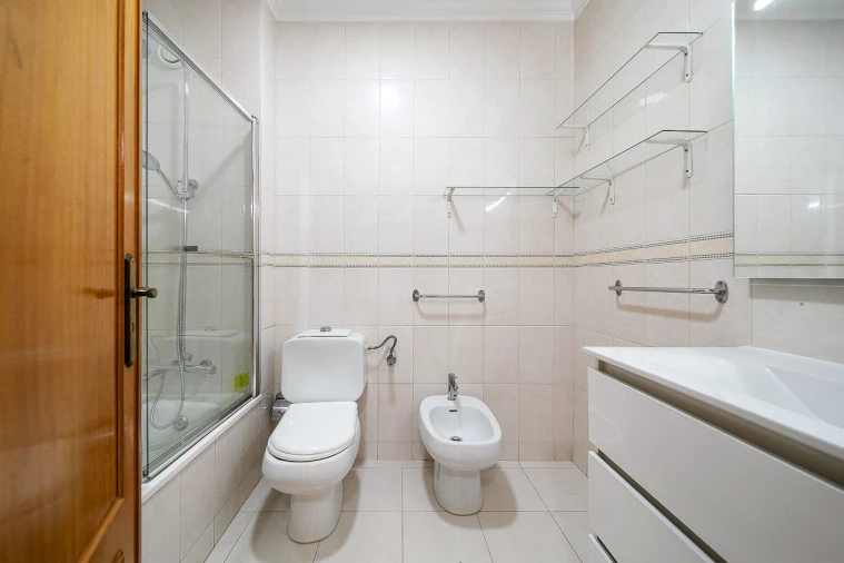 Apartamento T1 para Venda em Vila Nova de Gaia Foto 8