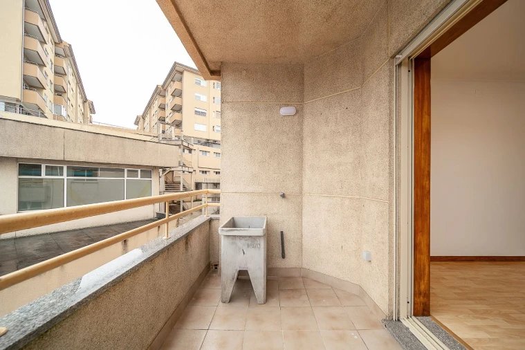Apartamento T1 para Venda em Vila Nova de Gaia Foto 14