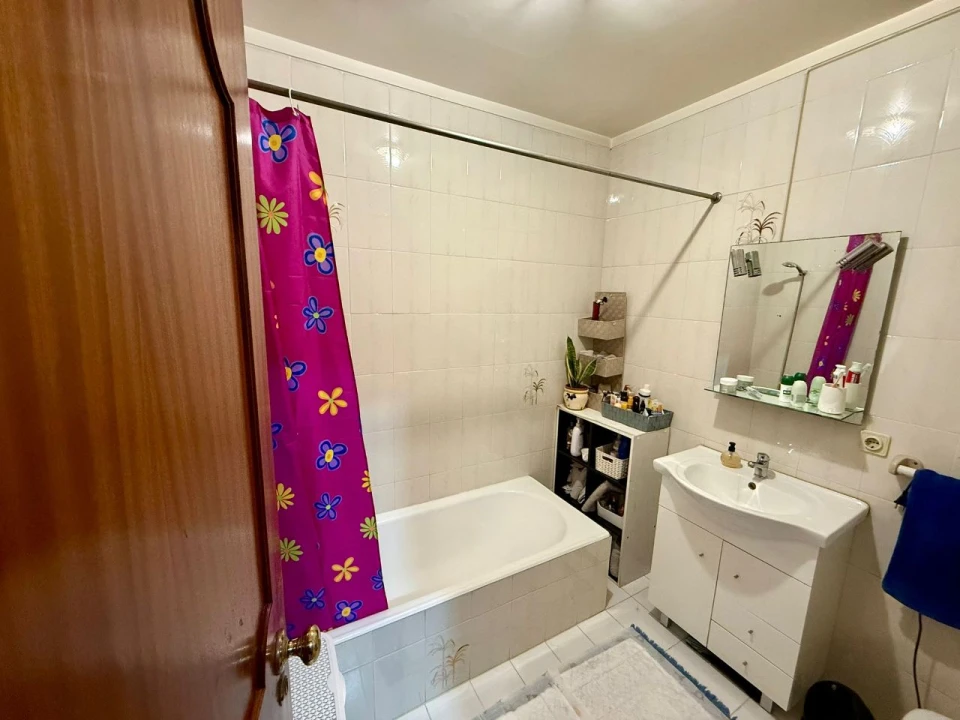 Apartamento T2 para Venda em Vila Nova de Gaia Foto 15