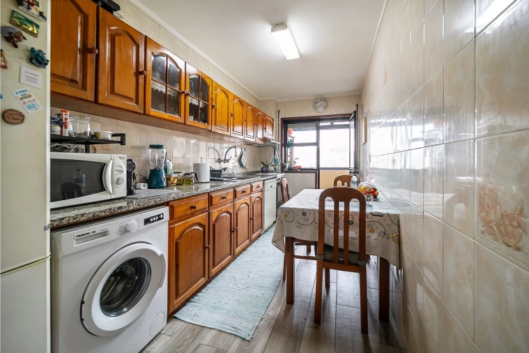 Apartamento T2 para Venda em Vila Nova de Gaia Foto 2