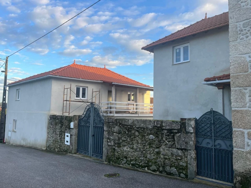 Moradia T3 para Venda em Campo de Besteiros Foto 2