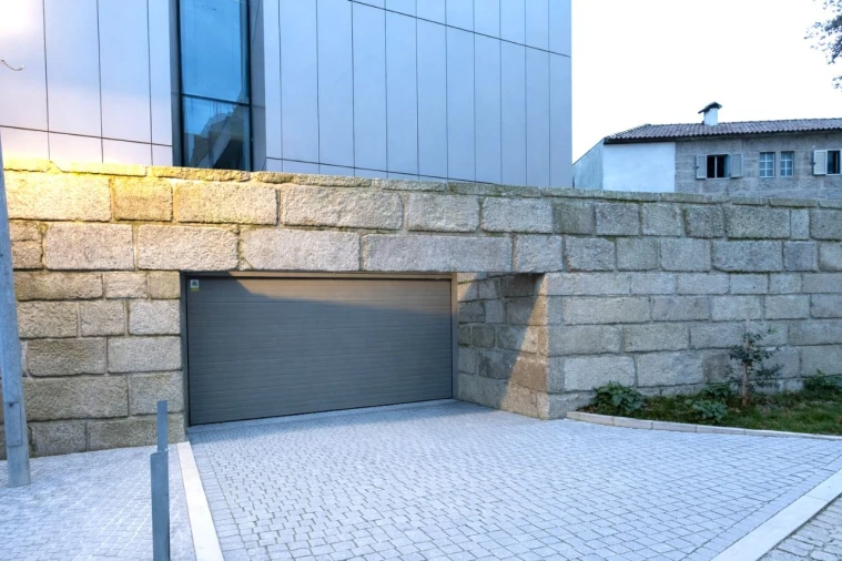 Apartamento T1 para Venda em Caldas das Taipas Foto 18