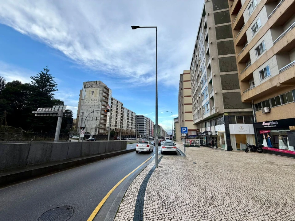 Apartamento T2 para Venda em Vila Nova de Gaia Foto 3