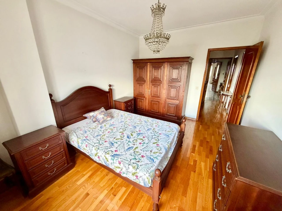 Apartamento T2 para Venda em Vila Nova de Gaia Foto 13