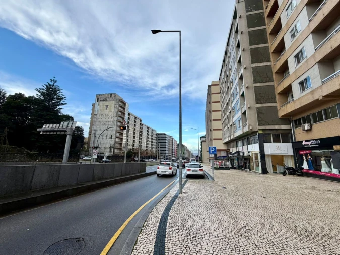 Apartamento T2 para Venda em Vila Nova de Gaia Foto 3