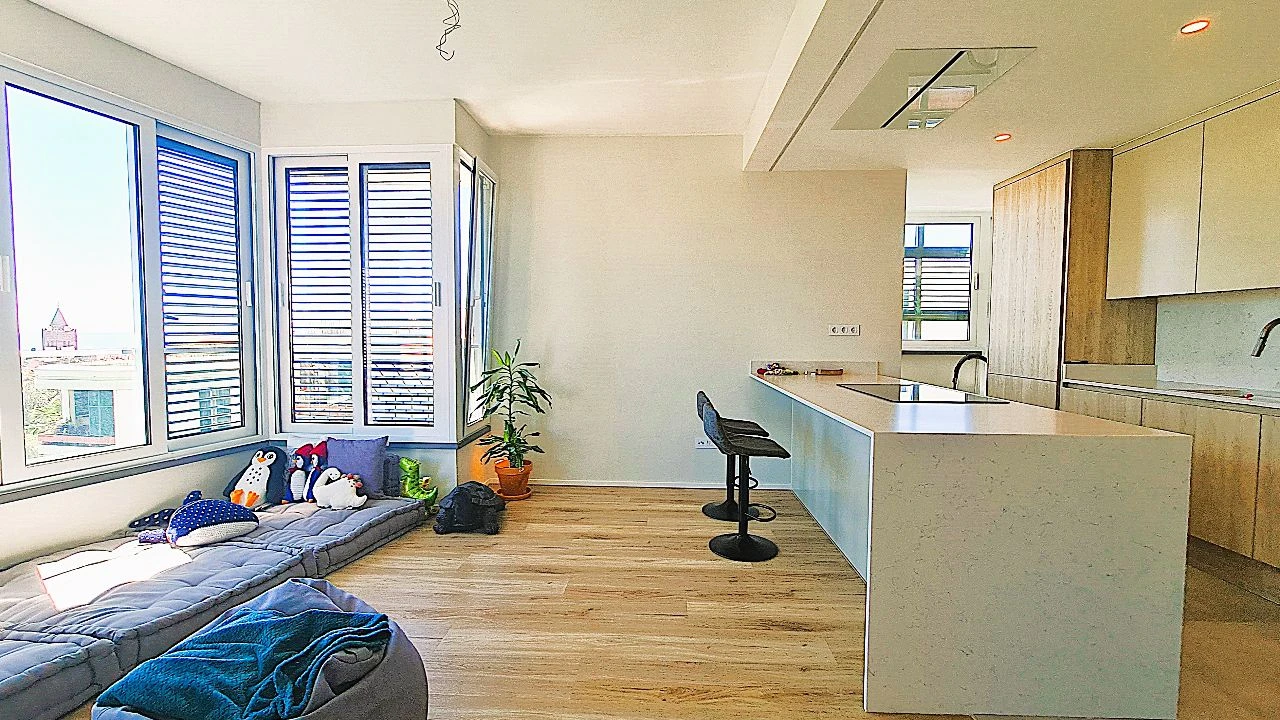 Apartamento T2 para Venda em Funchal Foto 12