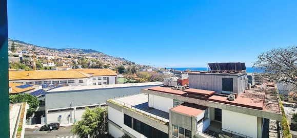 Apartamento T2 para Venda em Funchal
