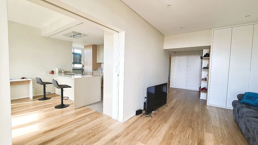 Apartamento T2 para Venda em Funchal Foto 8