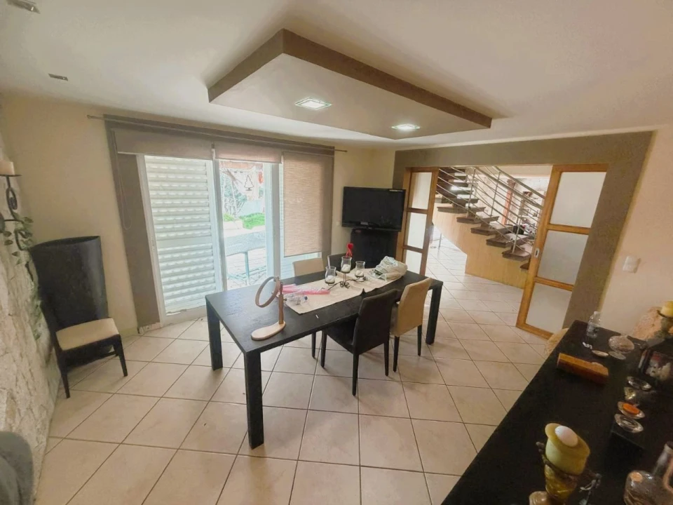 Moradia T4 para Venda em Porto Santo Foto 6