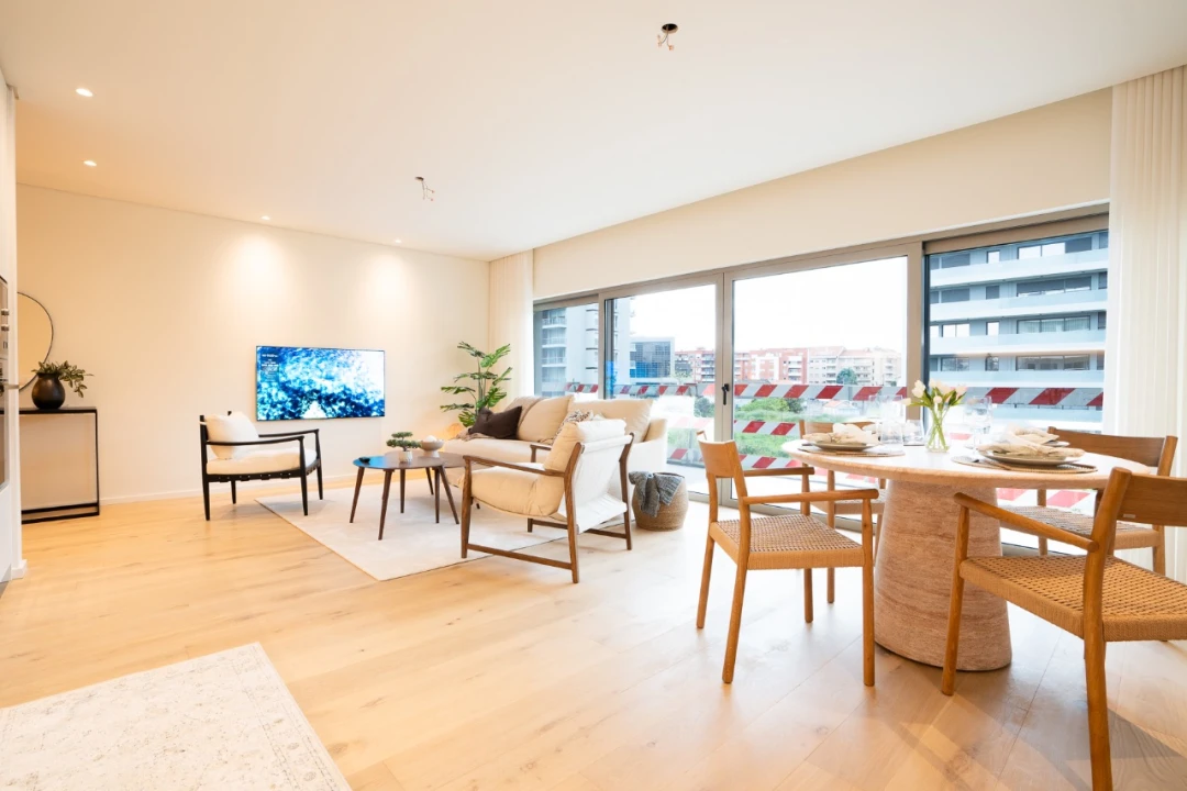 Apartamento T3 para Venda em Vila Nova de Gaia Foto 1