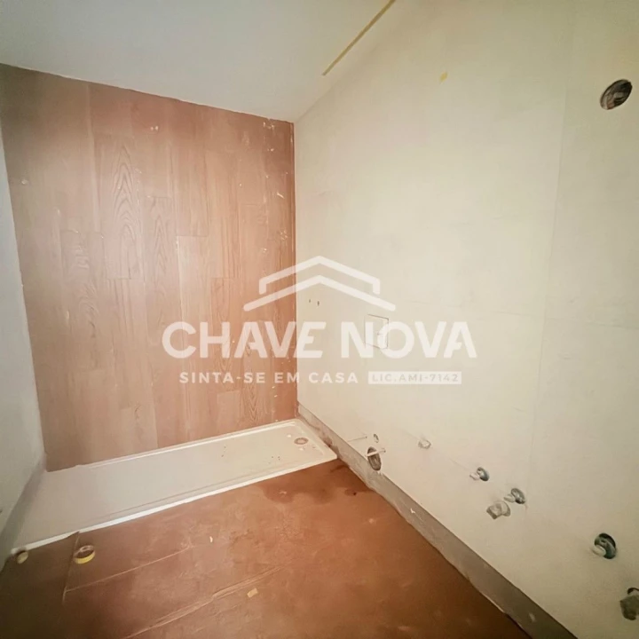 Apartamento T1 para Venda em Vila Nova de Gaia Foto 14