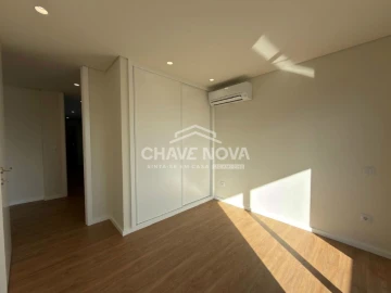 Apartamento T3 para Venda em Vila Nova de Gaia