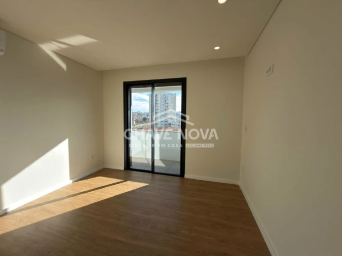 Apartamento T3 para Venda em Vila Nova de Gaia Foto 14