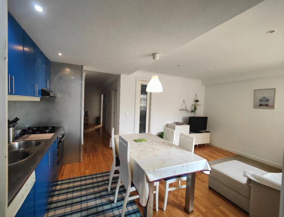 Apartamento T3 para Arrendamento em Furadouro Foto 4