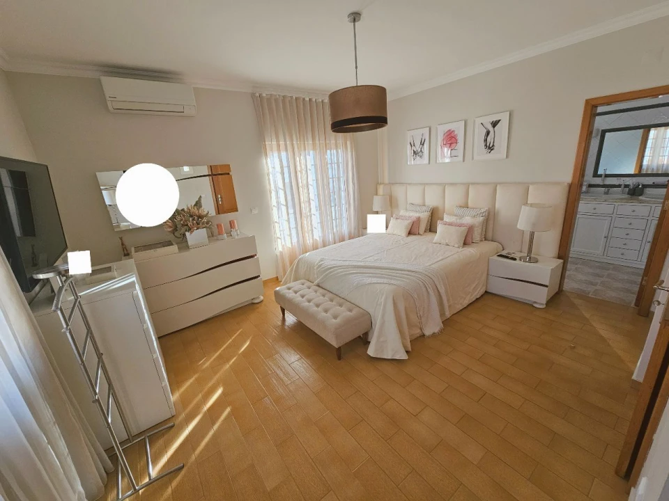 Moradia T4 para Venda em Beja Foto 10