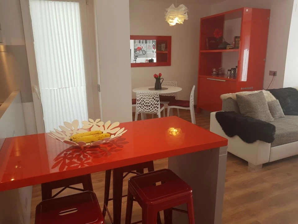 Apartamento T2 para Arrendamento em Monte Estoril Foto 28