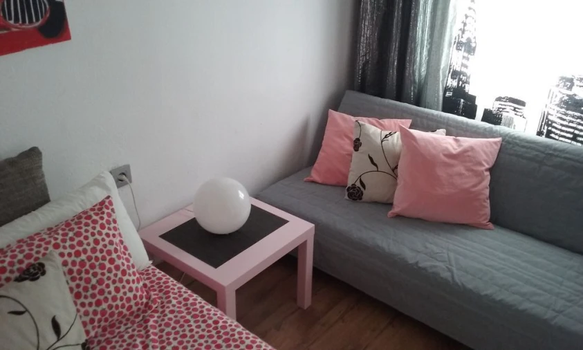 Apartamento T2 para Arrendamento em Monte Estoril Foto 18